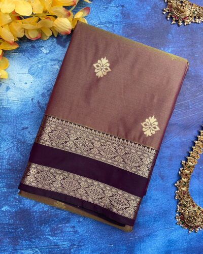 Traditional Retta Pettu Border Soft Silk Saree | Mauve | Forest Green - Folded View