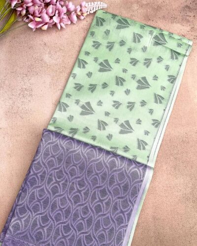 Borderless Tissue Kota Saree - Pista Green - Violet - folded pallu view